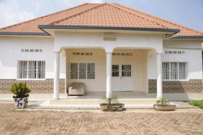 City lock villa